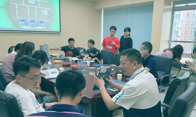 “推進(jìn)智慧水務(wù)技術(shù)，建設(shè)綠色生態(tài)道路”交流會(huì)如期舉行